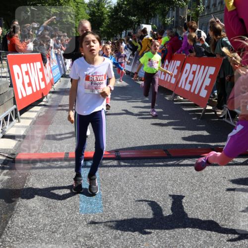 14.06.2026 - REWE Women's Run Strokosch-Dieckow http://msf.ph/oto/9753666 14.06.2026 11:37:47 Ziel 101, 112, 119, 141, 156, 159, 164, 172, 173, 179, 224, 234, 248, 257, 264, 269, 292, 311, 322, 323, 334, 339, 340, 342, 343, 344, 351, 361, 362 meine-sportfotos.de