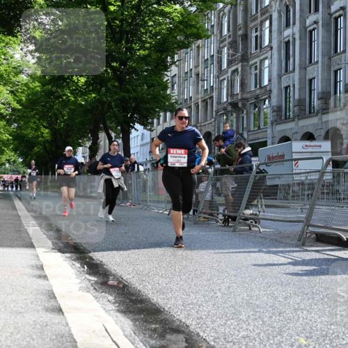 14.06.2026 - REWE Women's Run J. Mangold http://msf.ph/oto/9754291 14.06.2026 10:13:05 Ziel 10366, 10507, 10688, 10887, 10909, 10948, 11257, 11282, 11362, 11458 meine-sportfotos.de