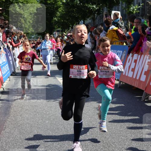 14.06.2026 - REWE Women's Run Strokosch-Dieckow http://msf.ph/oto/9755208 14.06.2026 11:37:09 Ziel 116, 149, 178, 183, 235, 251, 277, 278, 313, 355, 363 meine-sportfotos.de