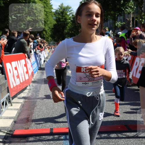 14.06.2026 - REWE Women's Run Strokosch-Dieckow http://msf.ph/oto/9755691 14.06.2026 11:36:58 Ziel 136, 158, 168, 184, 193, 204, 251, 354, 359, 367 meine-sportfotos.de