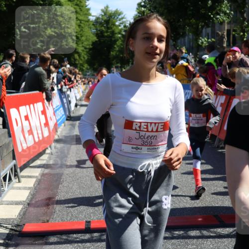 14.06.2026 - REWE Women's Run Strokosch-Dieckow http://msf.ph/oto/9755700 14.06.2026 11:36:58 Ziel 136, 158, 168, 184, 193, 204, 251, 354, 359, 367 meine-sportfotos.de