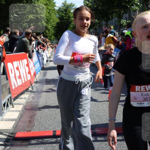 14.06.2026 - REWE Women's Run Strokosch-Dieckow http://msf.ph/oto/9755740 14.06.2026 11:36:58 Ziel 136, 158, 168, 184, 193, 204, 251, 354, 359, 367 meine-sportfotos.de
