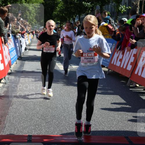 14.06.2026 - REWE Women's Run Strokosch-Dieckow http://msf.ph/oto/9755835 14.06.2026 11:36:55 Ziel 136, 158, 168, 184, 193, 204, 205, 330, 354, 359, 367, 370 meine-sportfotos.de