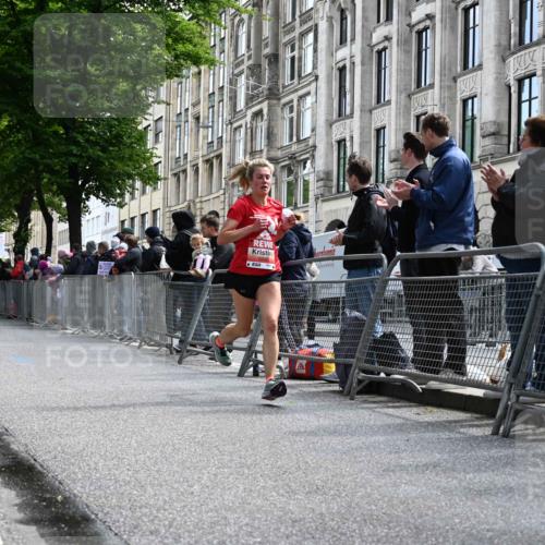 14.06.2026 - REWE Women's Run J. Mangold http://msf.ph/oto/9756761 14.06.2026 10:51:50 Ziel 5995 meine-sportfotos.de