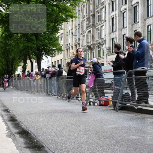 14.06.2026 - REWE Women's Run J. Mangold http://msf.ph/oto/9756810 14.06.2026 10:52:18 Ziel 5361, 5458, 5682 meine-sportfotos.de
