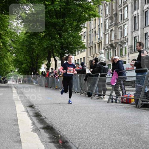 14.06.2026 - REWE Women's Run J. Mangold http://msf.ph/oto/9756862 14.06.2026 10:52:36 Ziel 5231, 5336 meine-sportfotos.de