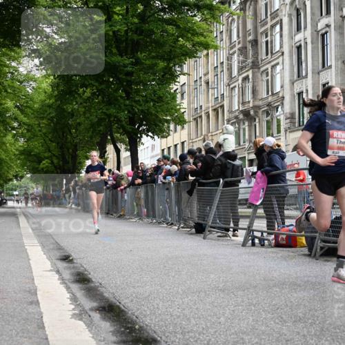 14.06.2026 - REWE Women's Run J. Mangold http://msf.ph/oto/9756957 14.06.2026 10:53:02 Ziel 5493, 5694, 5815, 5990 meine-sportfotos.de