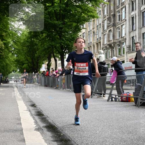 14.06.2026 - REWE Women's Run J. Mangold http://msf.ph/oto/9756992 14.06.2026 10:53:13 Ziel 5026, 5978 meine-sportfotos.de
