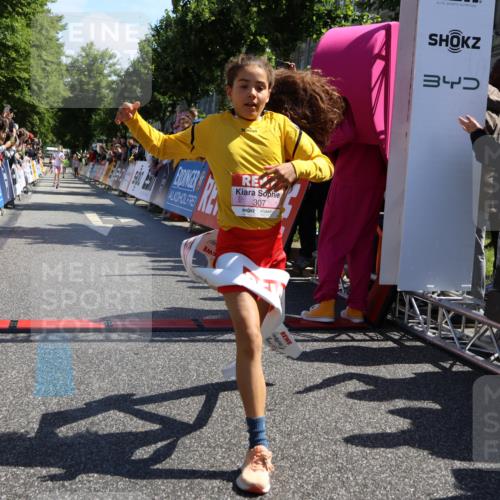 14.06.2026 - REWE Women's Run Strokosch-Dieckow http://msf.ph/oto/9756993 14.06.2026 11:36:13 Ziel 307 meine-sportfotos.de