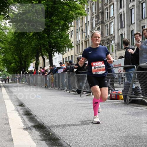 14.06.2026 - REWE Women's Run J. Mangold http://msf.ph/oto/9757008 14.06.2026 10:53:27 Ziel 5786 meine-sportfotos.de