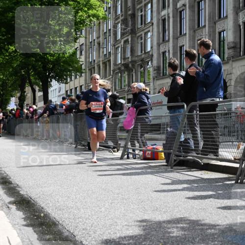 14.06.2026 - REWE Women's Run J. Mangold http://msf.ph/oto/9757013 14.06.2026 10:53:39 Ziel 5164, 5975 meine-sportfotos.de