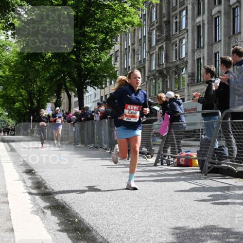 14.06.2026 - REWE Women's Run J. Mangold http://msf.ph/oto/9757040 14.06.2026 10:53:50 Ziel 5477, 5652, 5860 meine-sportfotos.de