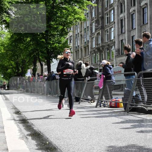 14.06.2026 - REWE Women's Run J. Mangold http://msf.ph/oto/9757048 14.06.2026 10:53:54 Ziel 5477, 5652, 5860 meine-sportfotos.de