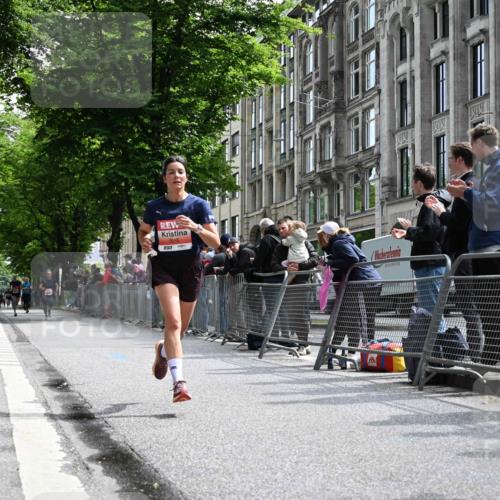 14.06.2026 - REWE Women's Run J. Mangold http://msf.ph/oto/9757116 14.06.2026 10:54:22 Ziel 5516, 5715, 10728 meine-sportfotos.de