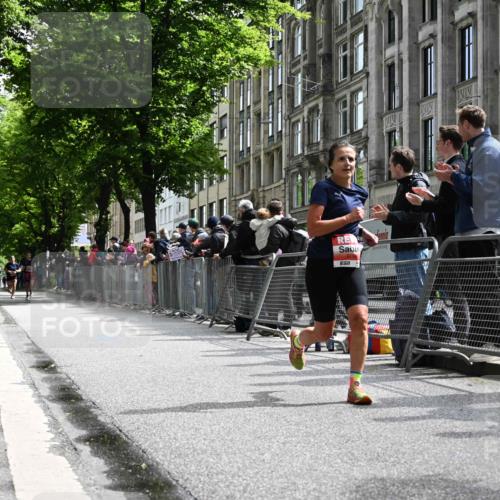 14.06.2026 - REWE Women's Run J. Mangold http://msf.ph/oto/9757182 14.06.2026 10:54:46 Ziel 5096 meine-sportfotos.de