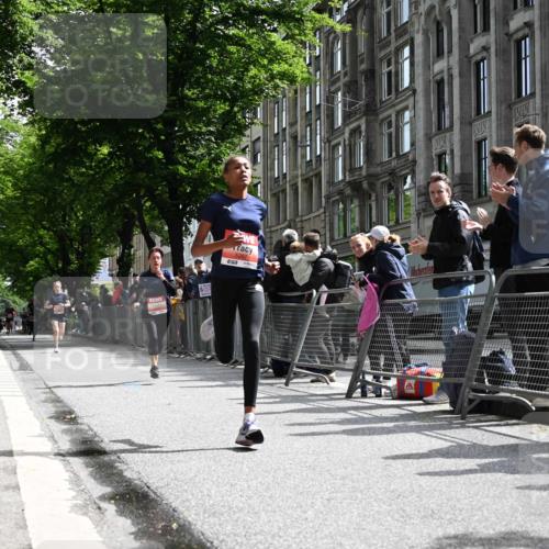 14.06.2026 - REWE Women's Run J. Mangold http://msf.ph/oto/9757256 14.06.2026 10:55:22 Ziel 5250, 5287, 5695, 6069 meine-sportfotos.de