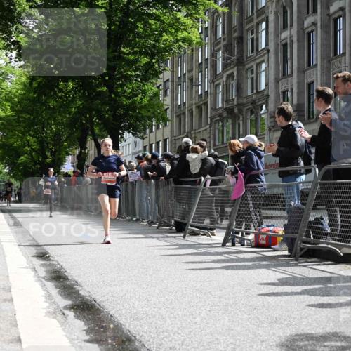 14.06.2026 - REWE Women's Run J. Mangold http://msf.ph/oto/9757275 14.06.2026 10:55:26 Ziel 5250, 5287, 5789, 6069 meine-sportfotos.de