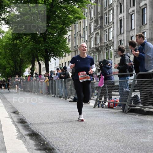 14.06.2026 - REWE Women's Run J. Mangold http://msf.ph/oto/9757395 14.06.2026 10:56:00 Ziel 5790, 5868 meine-sportfotos.de