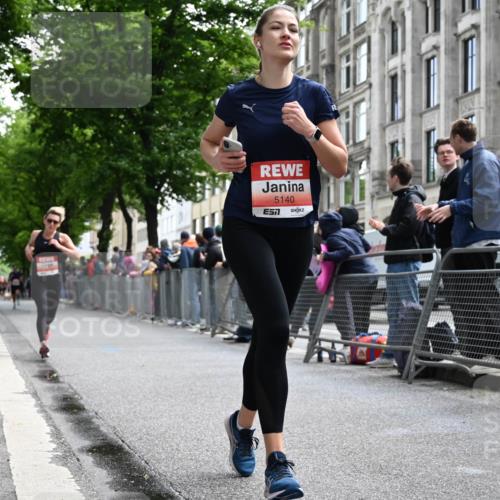 14.06.2026 - REWE Women's Run J. Mangold http://msf.ph/oto/9757457 14.06.2026 10:56:13 Ziel 5140, 5244, 5245, 5953 meine-sportfotos.de