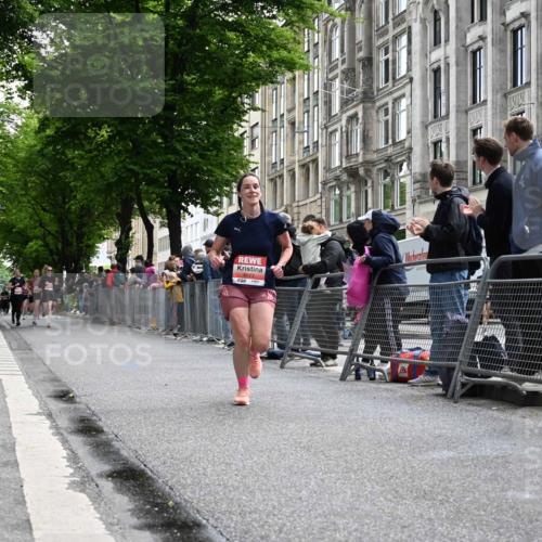 14.06.2026 - REWE Women's Run J. Mangold http://msf.ph/oto/9757488 14.06.2026 10:56:28 Ziel 6023 meine-sportfotos.de