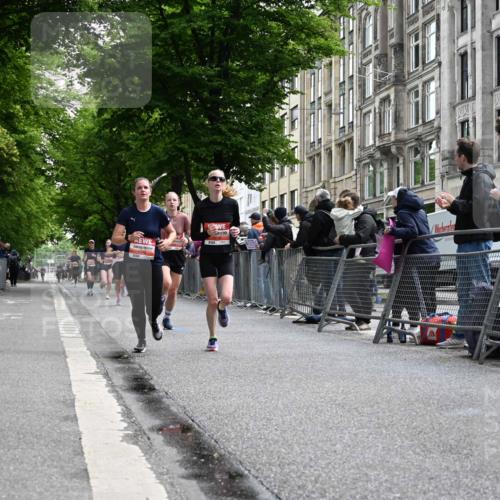 14.06.2026 - REWE Women's Run J. Mangold http://msf.ph/oto/9757503 14.06.2026 10:56:34 Ziel 5023, 5070, 5219, 5571, 5583, 6053 meine-sportfotos.de