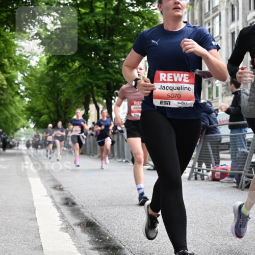 14.06.2026 - REWE Women's Run J. Mangold http://msf.ph/oto/9757518 14.06.2026 10:56:36 Ziel 5021, 5023, 5070, 5074, 5219, 5571, 5583, 6053 meine-sportfotos.de