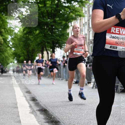 14.06.2026 - REWE Women's Run J. Mangold http://msf.ph/oto/9757520 14.06.2026 10:56:36 Ziel 5021, 5023, 5070, 5074, 5219, 5571, 5583, 6053 meine-sportfotos.de