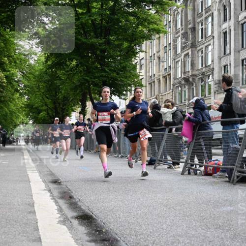 14.06.2026 - REWE Women's Run J. Mangold http://msf.ph/oto/9757530 14.06.2026 10:56:37 Ziel 5021, 5023, 5070, 5074, 5219, 5571, 5583, 6053 meine-sportfotos.de