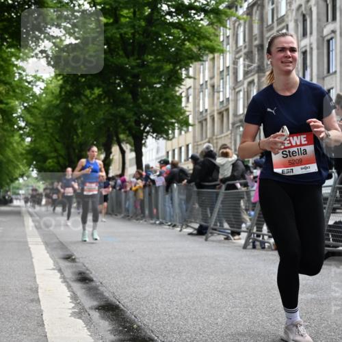 14.06.2026 - REWE Women's Run J. Mangold http://msf.ph/oto/9757593 14.06.2026 10:56:46 Ziel 5074, 5209, 5218, 5552, 5640, 5964 meine-sportfotos.de