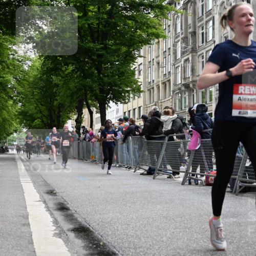 14.06.2026 - REWE Women's Run J. Mangold http://msf.ph/oto/9757643 14.06.2026 10:56:52 Ziel 5218, 5500, 5552, 5640, 5804, 5872 meine-sportfotos.de