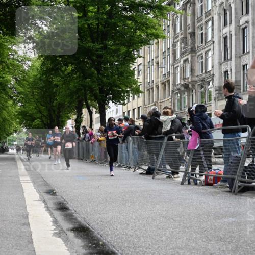 14.06.2026 - REWE Women's Run J. Mangold http://msf.ph/oto/9757645 14.06.2026 10:56:52 Ziel 5218, 5500, 5552, 5640, 5804, 5872 meine-sportfotos.de