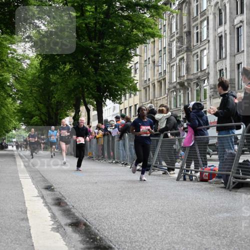 14.06.2026 - REWE Women's Run J. Mangold http://msf.ph/oto/9757658 14.06.2026 10:56:53 Ziel 5048, 5218, 5500, 5552, 5683, 5804, 5872 meine-sportfotos.de