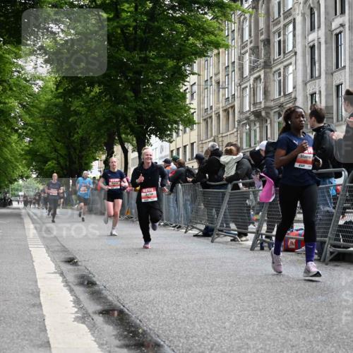 14.06.2026 - REWE Women's Run J. Mangold http://msf.ph/oto/9757662 14.06.2026 10:56:54 Ziel 5048, 5218, 5500, 5552, 5683, 5804, 5872 meine-sportfotos.de