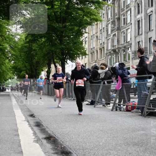 14.06.2026 - REWE Women's Run J. Mangold http://msf.ph/oto/9757669 14.06.2026 10:56:55 Ziel 5048, 5218, 5333, 5500, 5552, 5683, 5804, 5872 meine-sportfotos.de