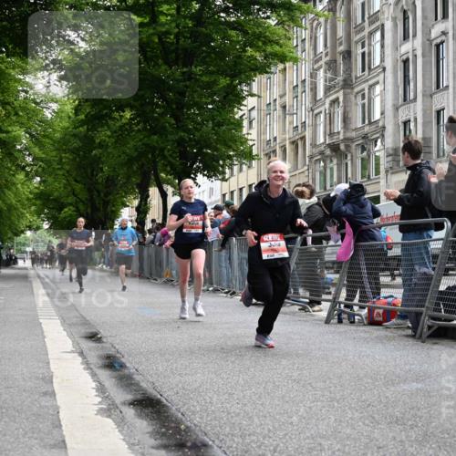 14.06.2026 - REWE Women's Run J. Mangold http://msf.ph/oto/9757673 14.06.2026 10:56:55 Ziel 5048, 5218, 5333, 5500, 5552, 5683, 5804, 5872 meine-sportfotos.de