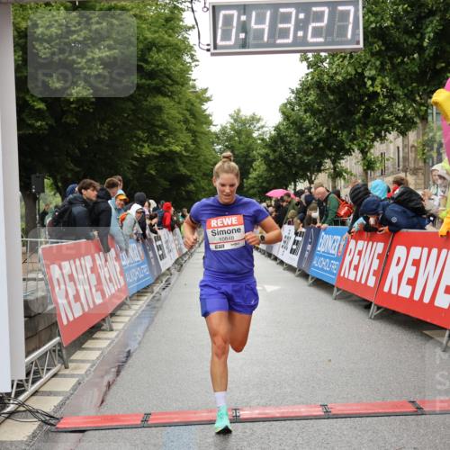 14.06.2026 - REWE Women's Run Strokosch-Dieckow http://msf.ph/oto/9757674 14.06.2026 09:43:49 Ziel 10848, 11508 meine-sportfotos.de