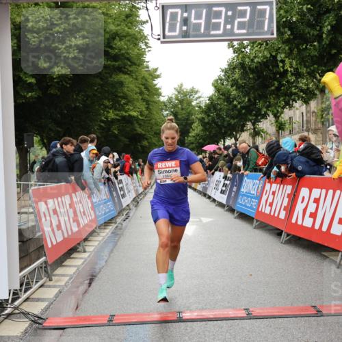 14.06.2026 - REWE Women's Run Strokosch-Dieckow http://msf.ph/oto/9757692 14.06.2026 09:43:49 Ziel 10848, 11508 meine-sportfotos.de