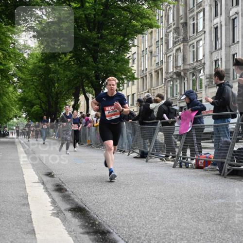 14.06.2026 - REWE Women's Run J. Mangold http://msf.ph/oto/9757723 14.06.2026 10:57:01 Ziel 5048, 5333, 5683, 5753, 5913, 5933 meine-sportfotos.de