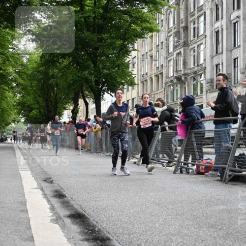 14.06.2026 - REWE Women's Run J. Mangold http://msf.ph/oto/9757742 14.06.2026 10:57:03 Ziel 5006, 5048, 5333, 5683, 5753, 5913, 5933 meine-sportfotos.de