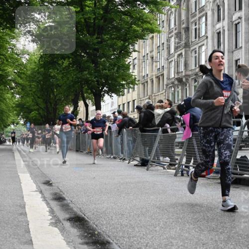 14.06.2026 - REWE Women's Run J. Mangold http://msf.ph/oto/9757759 14.06.2026 10:57:05 Ziel 5006, 5228, 5333, 5753, 5913, 5933 meine-sportfotos.de