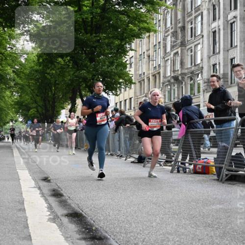 14.06.2026 - REWE Women's Run J. Mangold http://msf.ph/oto/9757766 14.06.2026 10:57:07 Ziel 5006, 5202, 5228, 5753, 5806, 5913, 5933 meine-sportfotos.de