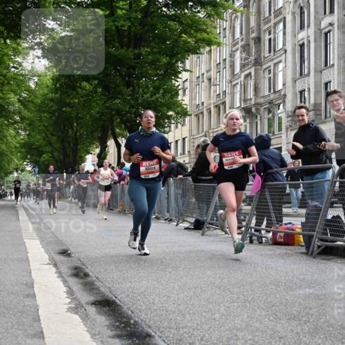 14.06.2026 - REWE Women's Run J. Mangold http://msf.ph/oto/9757768 14.06.2026 10:57:07 Ziel 5006, 5202, 5228, 5753, 5806, 5913, 5933 meine-sportfotos.de