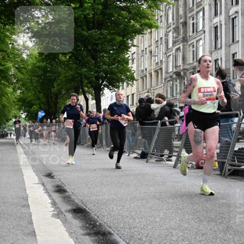 14.06.2026 - REWE Women's Run J. Mangold http://msf.ph/oto/9757822 14.06.2026 10:57:11 Ziel 5006, 5202, 5228, 5499, 5753, 5806, 5924 meine-sportfotos.de