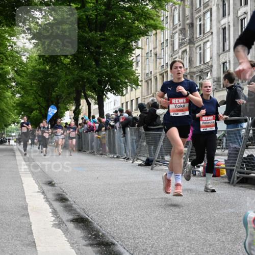 14.06.2026 - REWE Women's Run J. Mangold http://msf.ph/oto/9757849 14.06.2026 10:57:14 Ziel 5202, 5228, 5255, 5280, 5499, 5712, 5806, 5904, 5924 meine-sportfotos.de