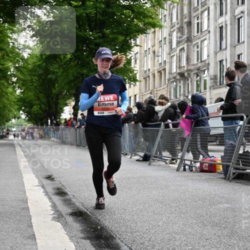 14.06.2026 - REWE Women's Run J. Mangold http://msf.ph/oto/9757911 14.06.2026 10:57:32 Ziel 5394, 5598 meine-sportfotos.de