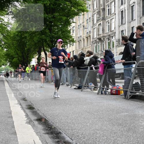 14.06.2026 - REWE Women's Run J. Mangold http://msf.ph/oto/9757970 14.06.2026 10:57:49 Ziel 5047, 5132, 5505, 5581, 5604, 5661, 5686, 5729 meine-sportfotos.de