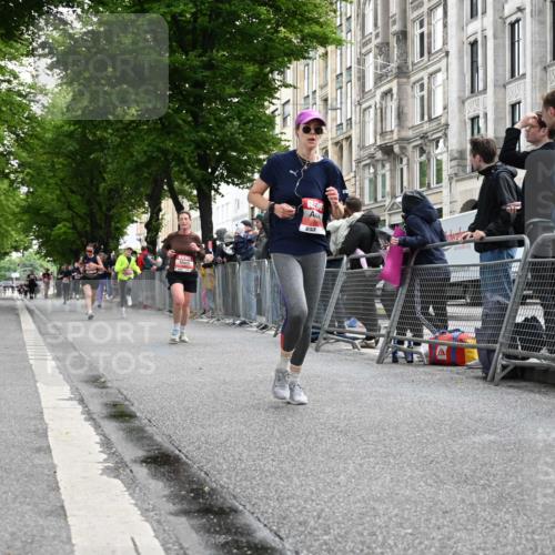 14.06.2026 - REWE Women's Run J. Mangold http://msf.ph/oto/9757975 14.06.2026 10:57:50 Ziel 5047, 5505, 5604, 5661, 5686, 5729 meine-sportfotos.de