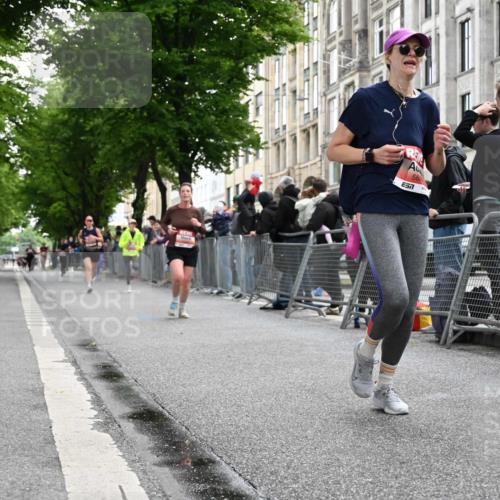 14.06.2026 - REWE Women's Run J. Mangold http://msf.ph/oto/9757982 14.06.2026 10:57:50 Ziel 5047, 5505, 5604, 5661, 5686, 5729 meine-sportfotos.de