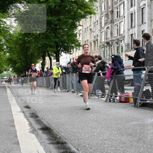 14.06.2026 - REWE Women's Run J. Mangold http://msf.ph/oto/9757984 14.06.2026 10:57:52 Ziel 5505, 5604, 5661, 5686, 5729 meine-sportfotos.de