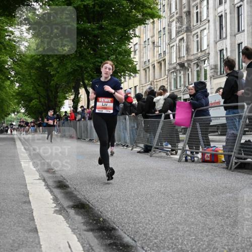 14.06.2026 - REWE Women's Run J. Mangold http://msf.ph/oto/9758097 14.06.2026 10:58:18 Ziel 5086, 5980 meine-sportfotos.de